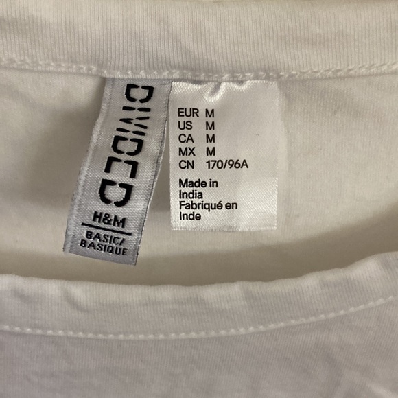 H&M white crop top Divider medium - Picture 2 of 3